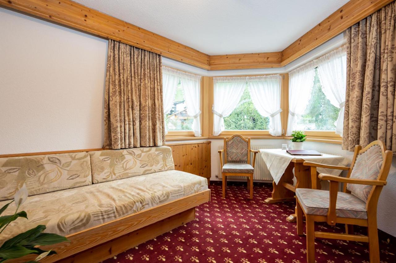 Hotel Garni Tyola Ischgl Zewnętrze zdjęcie